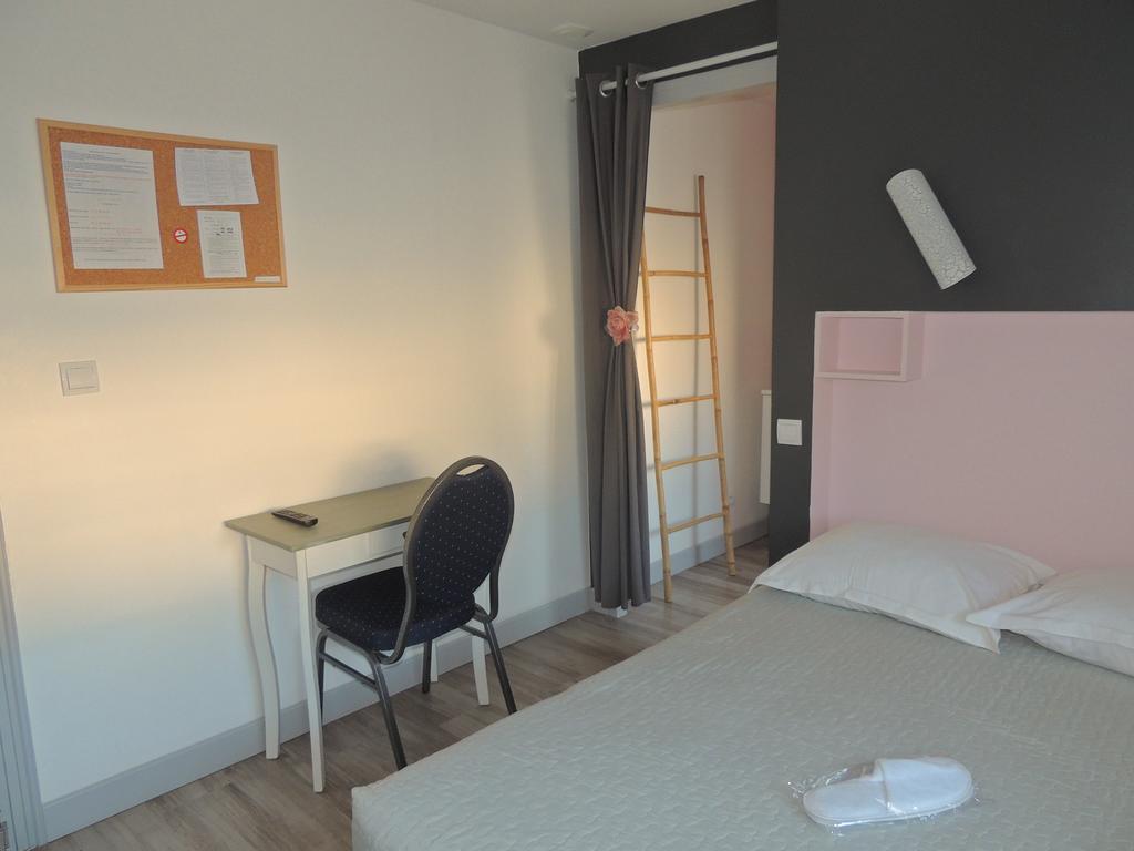 Au Bon Abri Hotel Berck Bilik gambar